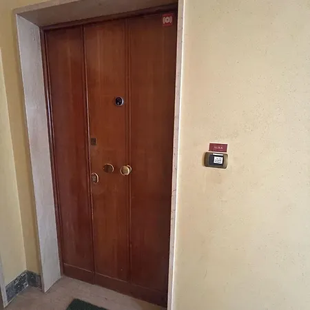 Aura Rome