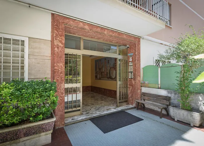 アパート Aura ローマ